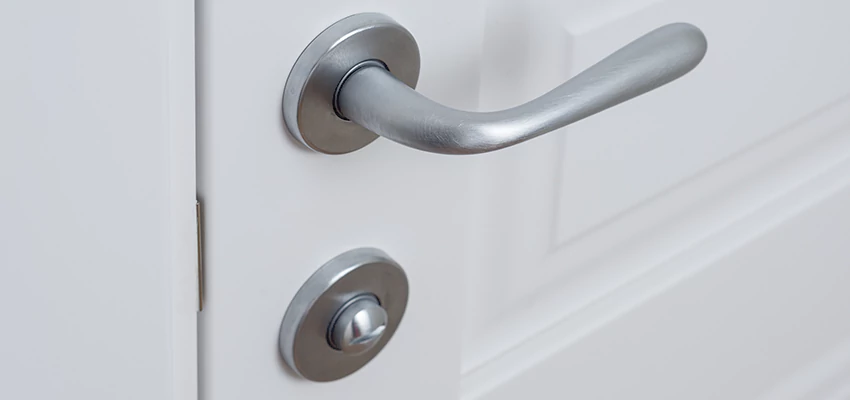 Single-Occupancy Restroom Locks Repair in Chicago, Illinois