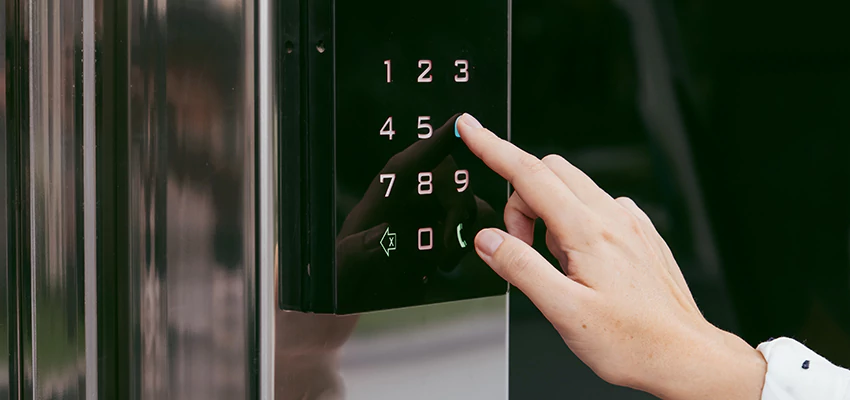 Keyless Door Entry System in Chicago, IL